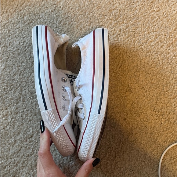 Converse shoes - Picture 4 of 7